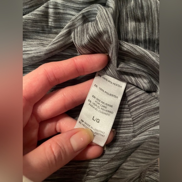 Reebok Gray Racerback Workout Tank Top - Picture 8 of 9